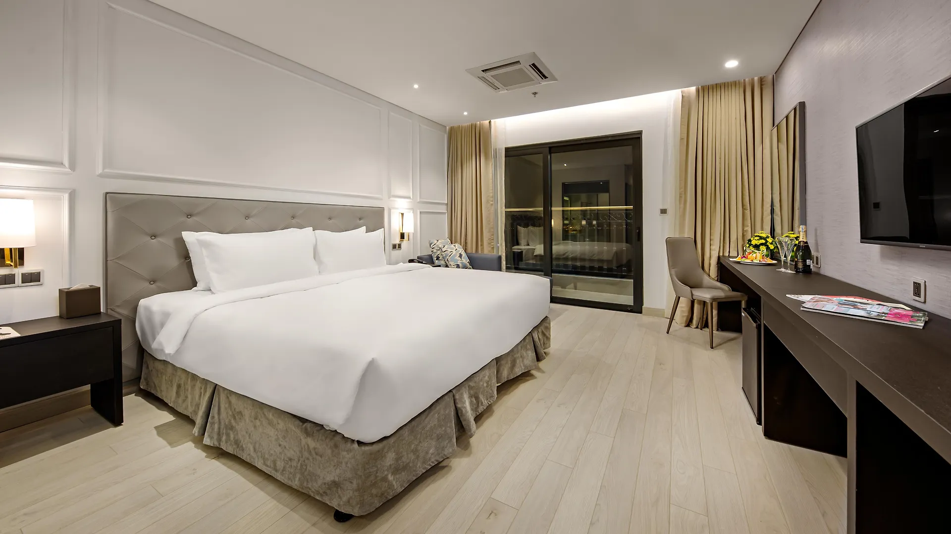 Hotel Wyndham Danang Golden Bay Đà Nẵng