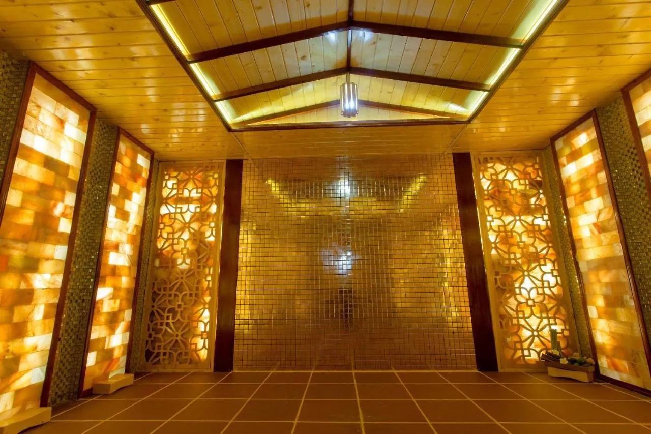 Danang Golden Bay Hotel 5*, Da Nang
